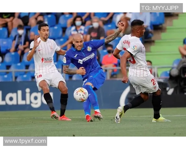 马洛卡主场迎战赫塔菲争夺西甲宝贵三分的激烈对决