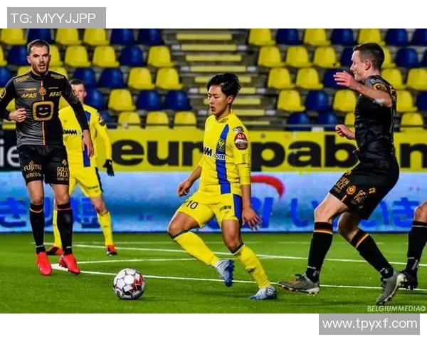 梅赫伦主场迎战布鲁日期待精彩对决双方争夺胜利的激烈较量