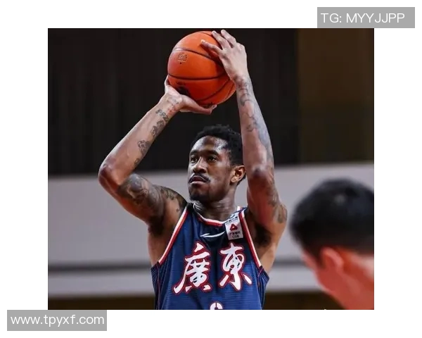 马尚布鲁克斯的篮球之路：从新秀到明星球员的成长历程与成就分析