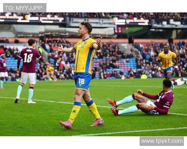 曼城与伯顿激战成和精彩赛事回顾与分析